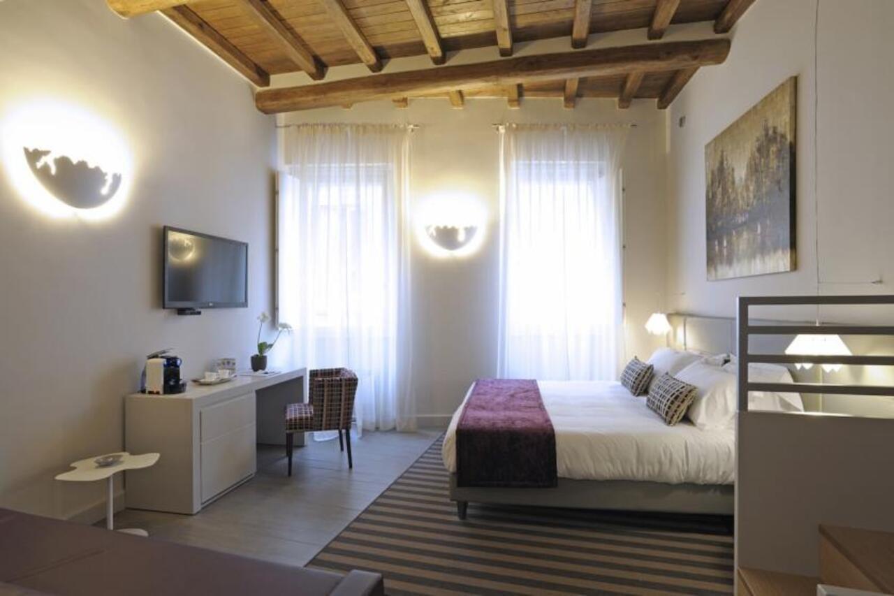 Trevi Palace Luxury Inn Rome Bilik gambar