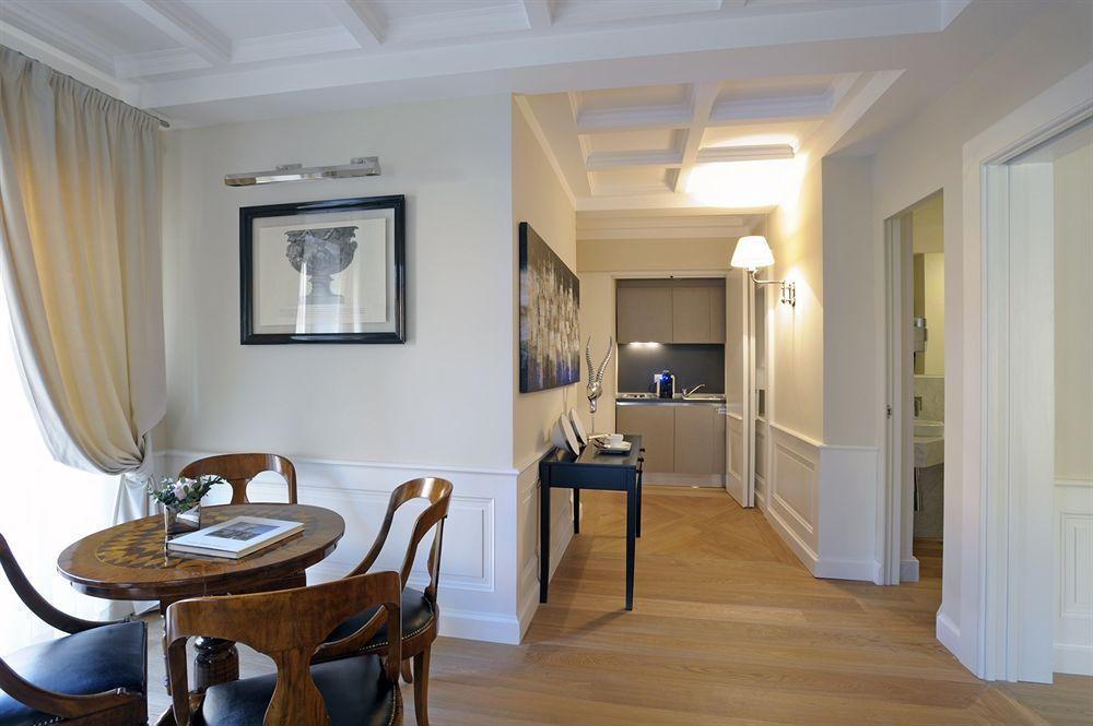Trevi Palace Luxury Inn Rome Bilik gambar