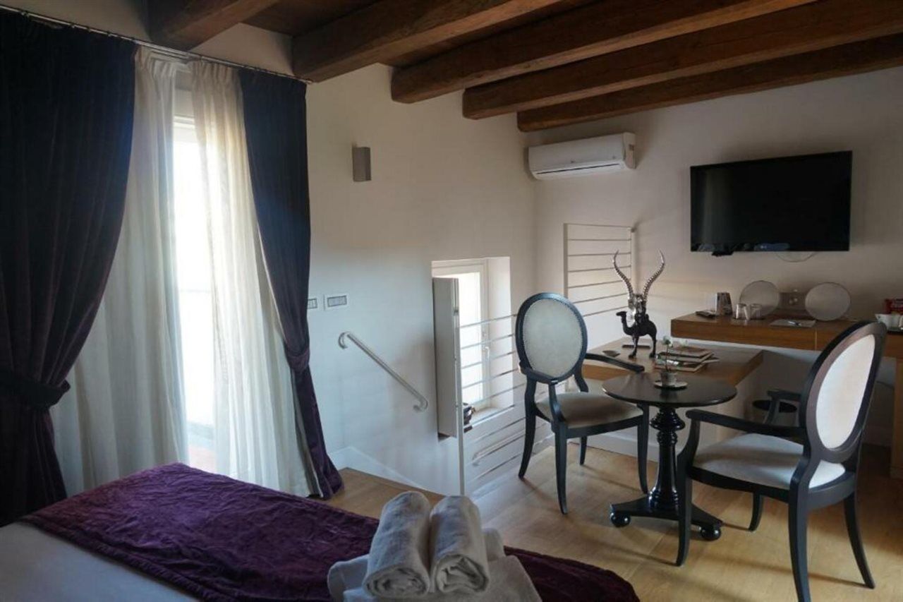 Trevi Palace Luxury Inn Rome Luaran gambar